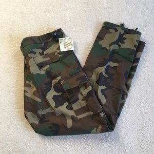 *NEW* Men’s Rothco Ultra Force Woodland Camo Pants - Size: XL (Long)
